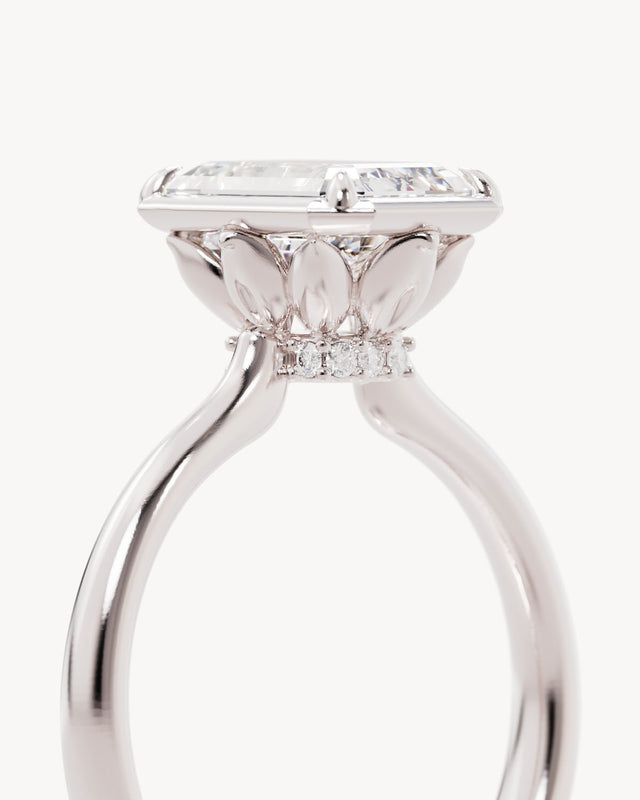 18k Solid White Gold Hidden Lotus Engagement Ring - Emerald 2.5ct
