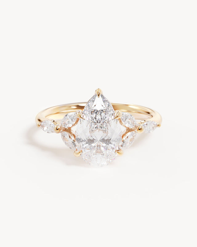 18k Solid Gold Lotus Bloom Engagement Ring - Pear 2ct