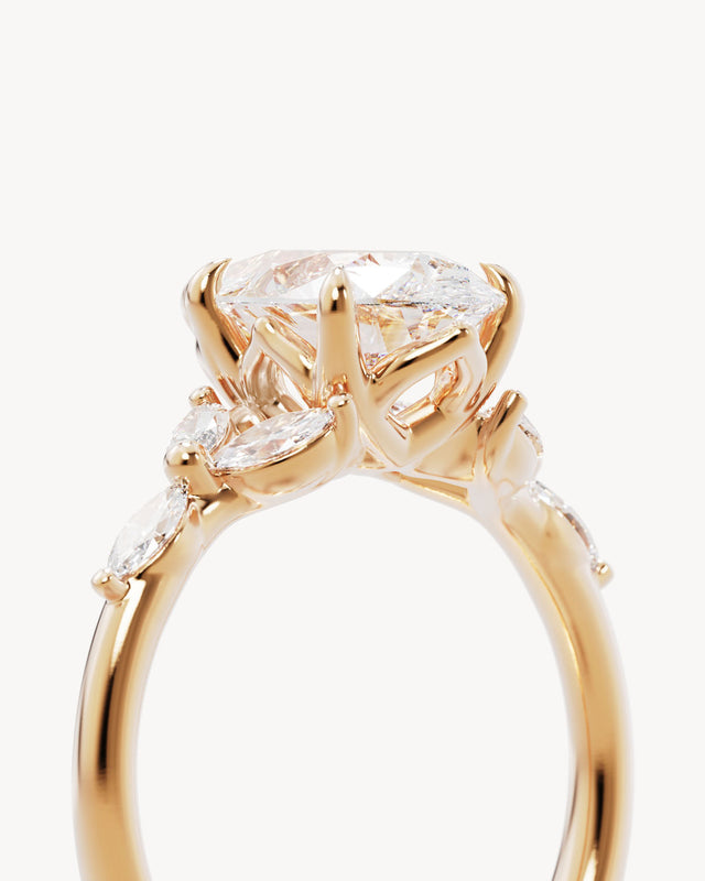 18k Solid Gold Lotus Bloom Engagement Ring - Pear 2ct