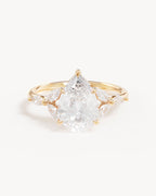 18k Solid Gold Lotus Bloom Engagement Ring - Pear 2.5ct