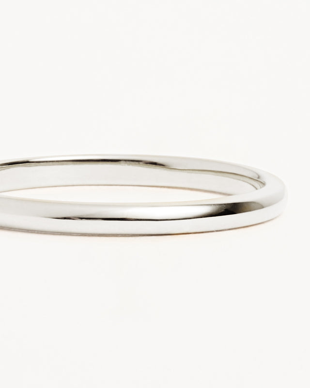 18k Solid White Gold Bold Purity Band