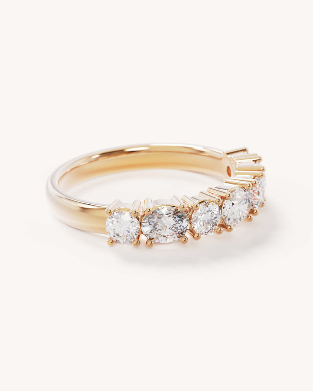18k Solid Gold Infinite Bloom Diamond Wedding Band