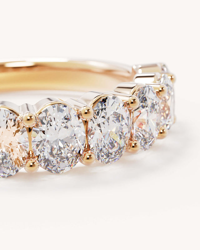 18k Solid Gold Radiant Halo Diamond Wedding Band