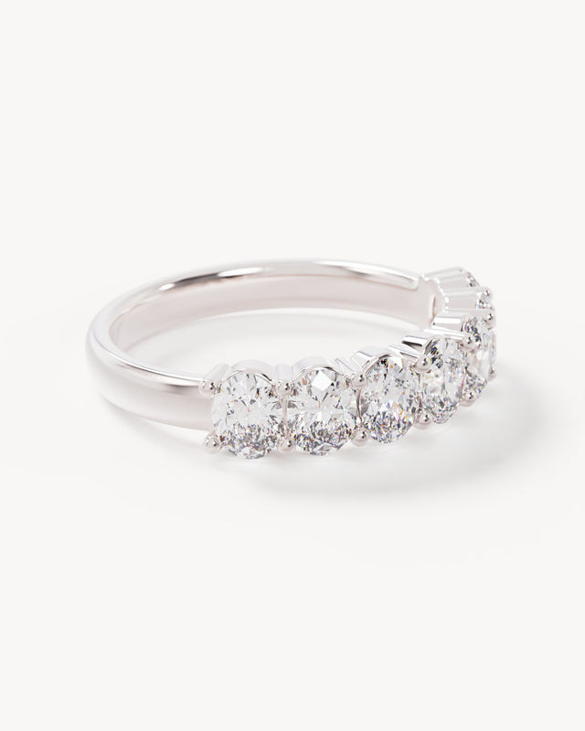 18k Solid White Gold Radiant Halo Diamond Wedding Band