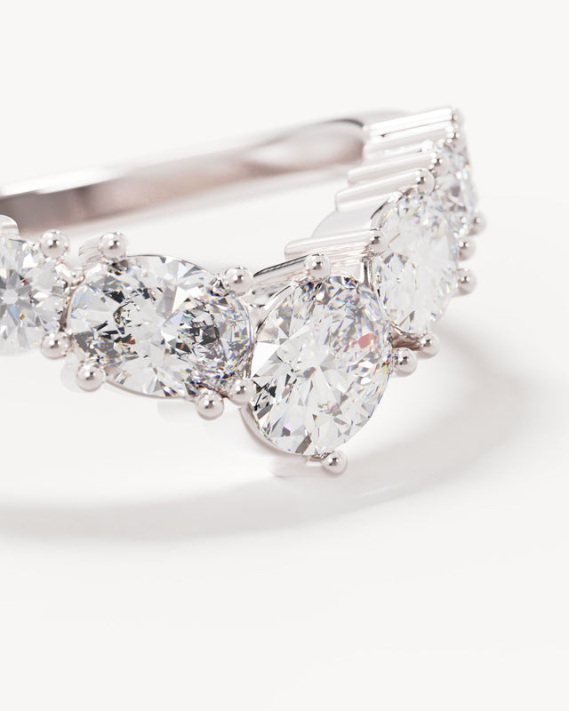 18k Solid White Gold Love Embraced Diamond Wedding Band