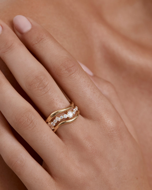 18k Gold Vermeil In the Stars Ilusion Ring